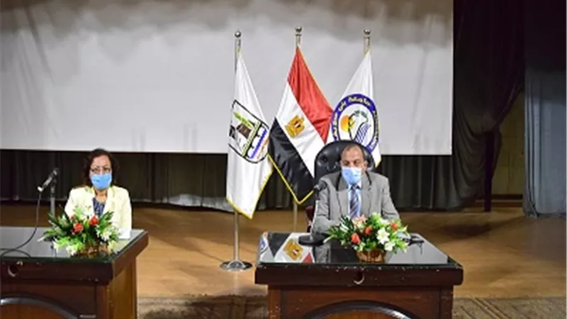 حوافز ماليه للعاملين بجامعة بني سويف
