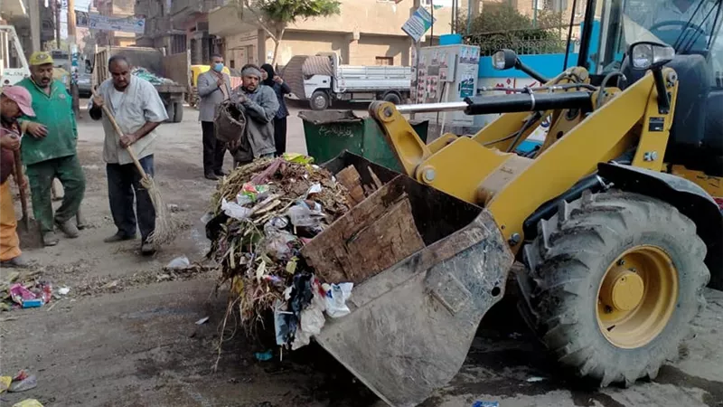 محافظ المنوفية : فى 20 يوماً فقط .. رفع 55 ألف طن مخلفات هدم وتراكمات قمامة
