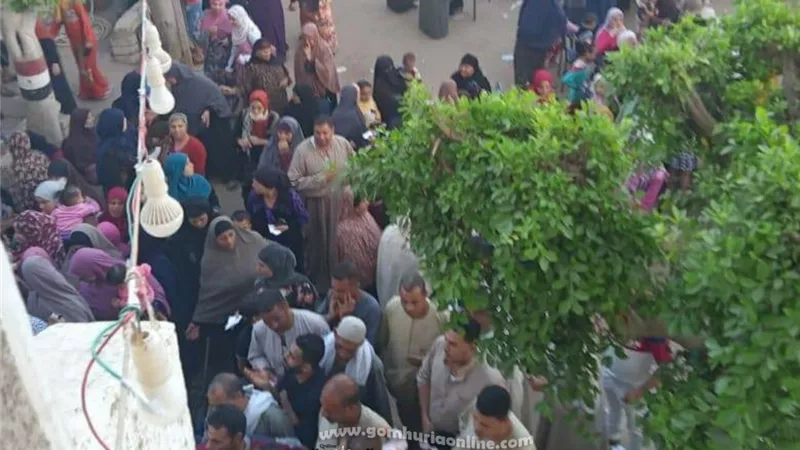 اقبال كثيف من الشباب والمرأه وكبار السن ببنى سويف