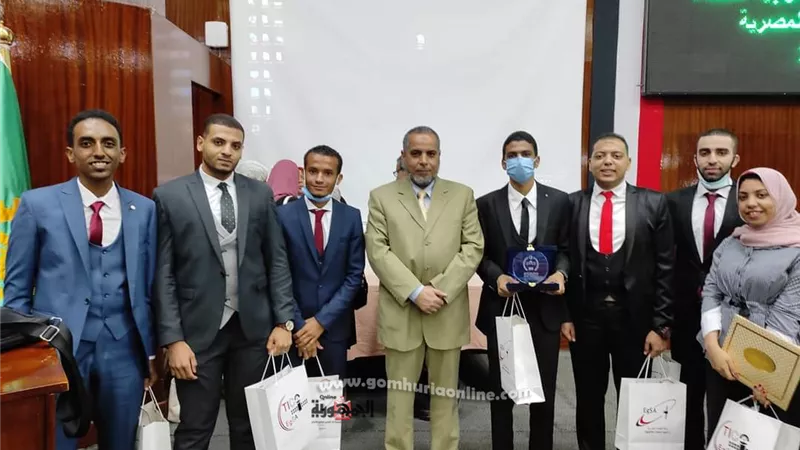 فريق هندسة أسيوط يحصد المركز الأول في برنامج التدريب الصيفي الجامعي لعلوم وتكنولوجيا الفضاء