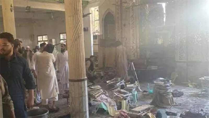 7 قتلى و 70 جريحا فى تفجير استهدف مدرسة بـ باكستان