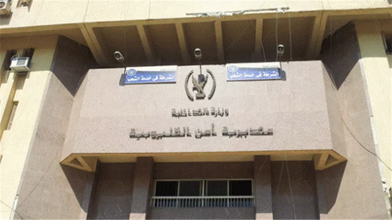 النيابة تحجز والدي طفل الموت جوعا بالقليوببة