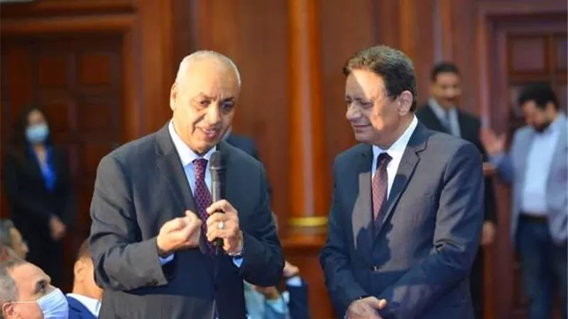 مصطفى بكري: لدينا صحافة قومية موضع ثقة المصريين والاعلام المعادي يراهن على حرب الجيل الرابع