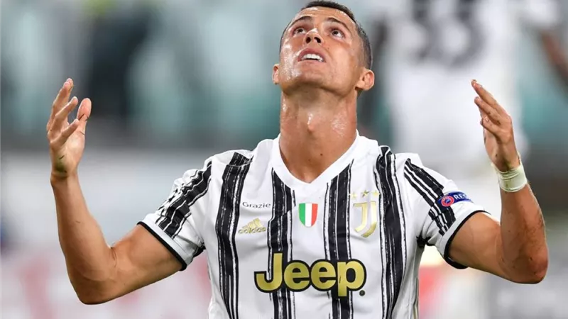 غياب رونالدو عن السيدة العجوز اليوم .. مباراة يوفنتوس ضد برشلونة في دوري أبطال أوروبا بث مباشر .. الموعد والقنوات الناقلة