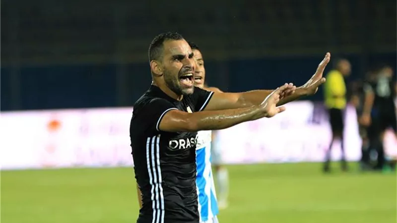 أحمد عيد يطالب رئيس الزمالك بالابتعاد عن المداخلات