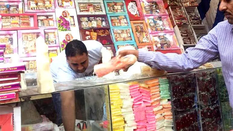 محافظ سوهاج يوجه بتكثيف الحملات وتحرير 72 محضر تمويني متنوع .. صور