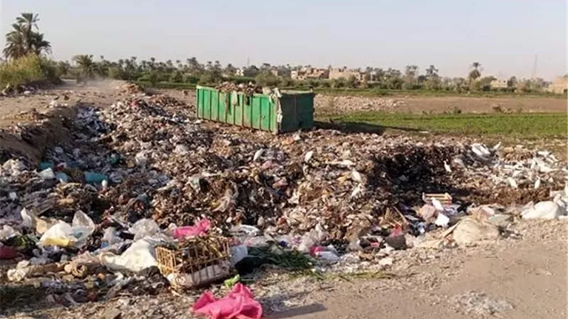 استياء أهالى قوص من مقلب قمامة بمدخل المدينه