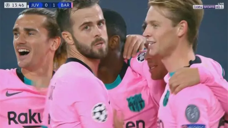 بمهارة عالية.. ديمبلي يسجل الهدف الأول لبرشلونة أمام يوفنتوس