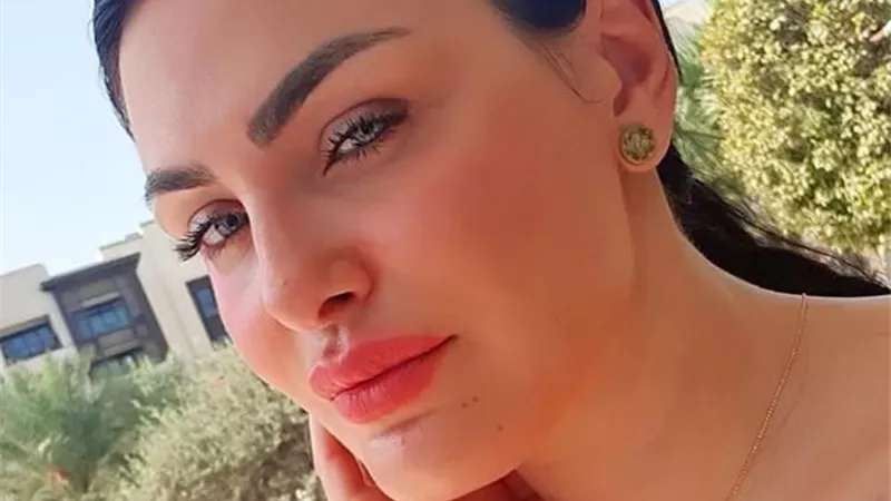 شاهد .. إطلالة تخطف القلوب للنجمة التونسية دارين حداد