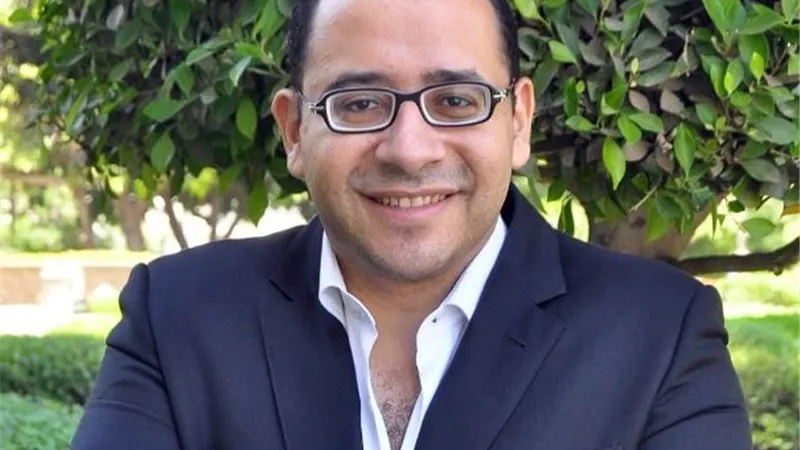د. عمرو حسن: الزيادة السكانية غير المسلحة بالصحة والتعليم والانتماء للوطن هي وقود الإرهاب
