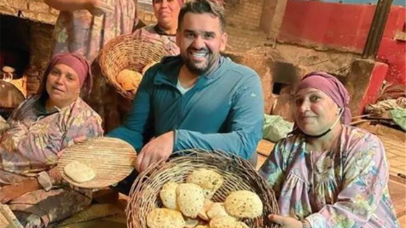 حسين الجسمى يشارك سيدات الخبز أمام الفرن: 