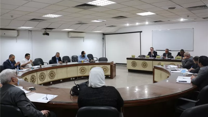 نقيب المهندسين: اختبار قدرات للالتحاق بكليات الهندسة .. و 3 إنجازات مهمة في ملف التعليم