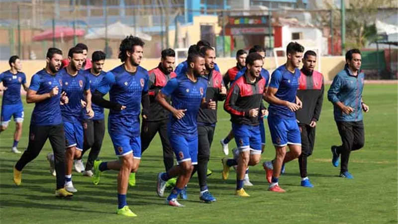 مفاجأت بالجملة.. موسيمانى يعلن قائمة الأهلى لمواجهة طلائع الجيش