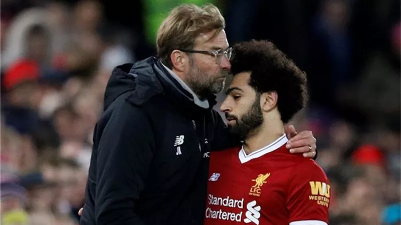 كلوب يتغنى بمحمد صلاح: آلة لتسجيل الأهداف