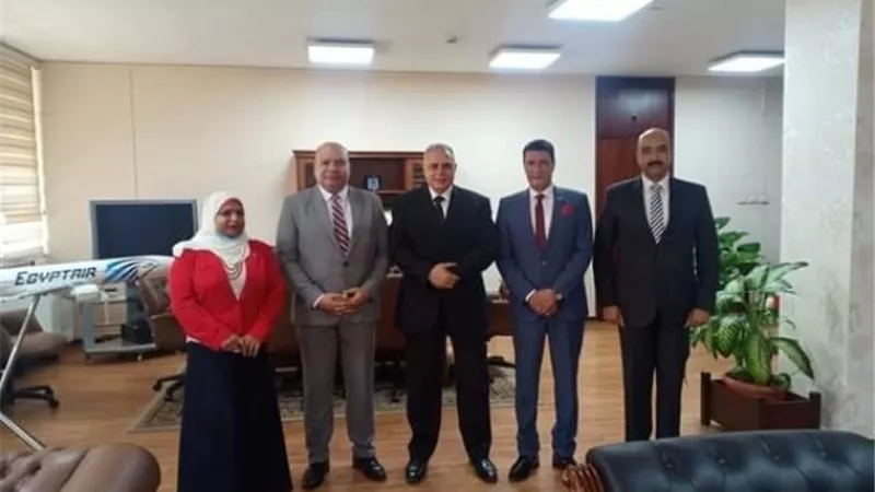 تفعيل منظومة الشكاوي بوزارة الطيران المدنى