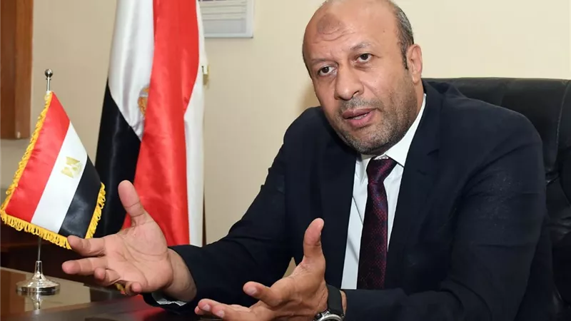 «تطوير التعليم بالوزراء»: بروتوكول تعاون مع اتحاد الصناعات لتدريب طلاب المجمعات التكنولوجية بالمصانع