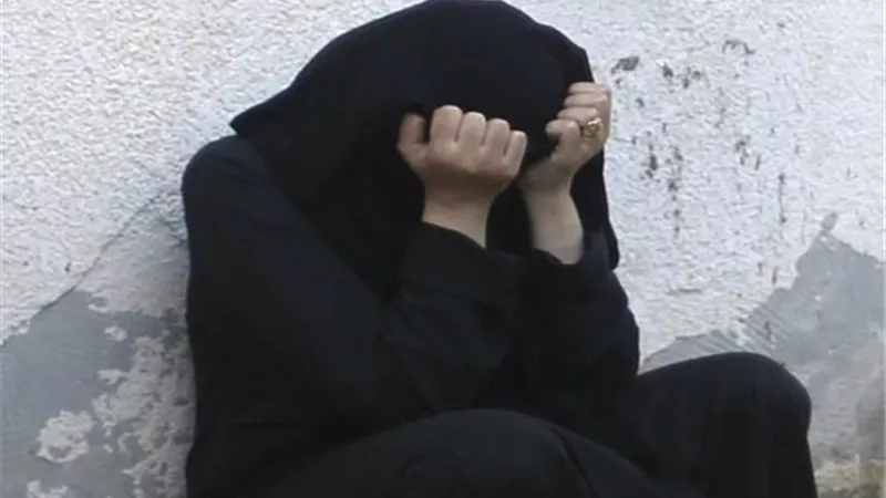 ربة منزل تتخلص من زوجها الموظف بالأوقاف بمساعدة عشيقها فى قنا
