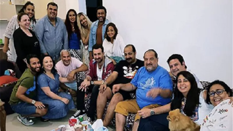 محدش بينجح لوحده.. نجوم الفن يحتفلون بتكريم خالد الصاوي فى مهرجان الجونة