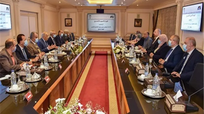 العربية للتصنيع ومعهد التخطيط القومي يبحثان تعميق التصنيع المحلي