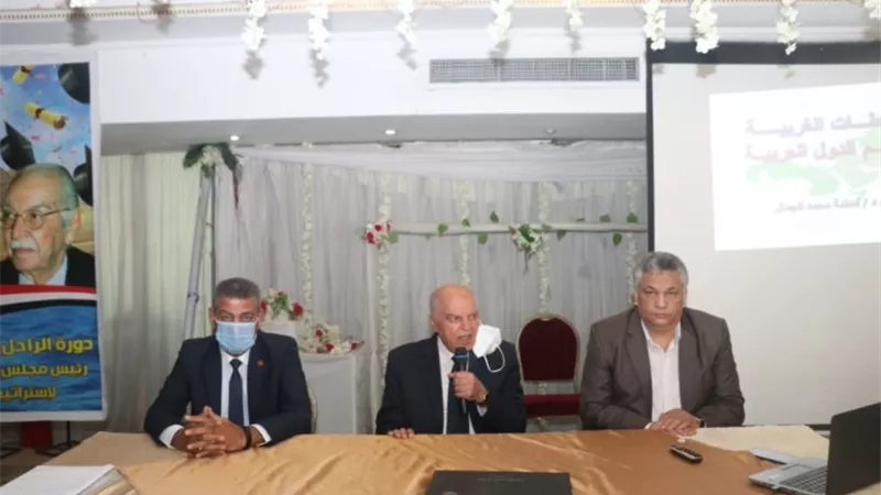 الزناتى : نسعى لزيادة وعى شباب المعلمين لتعليم طلابهم مواجهة حرب الشائعات