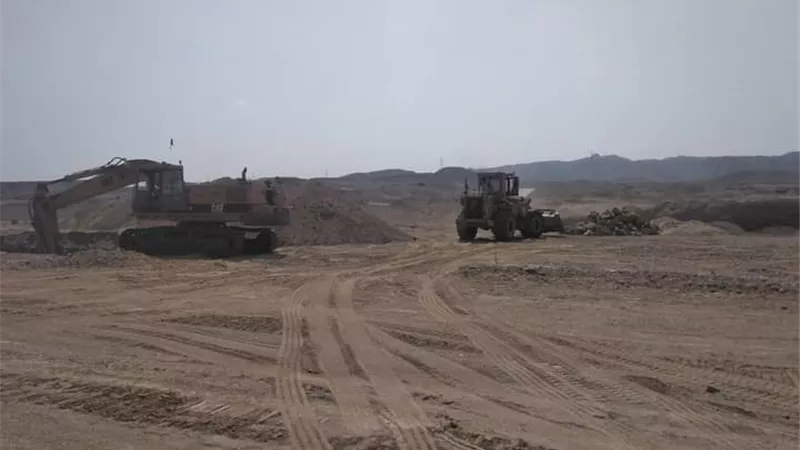 سقوط أمطار غزيرة على الغردقة وإستمرار إغلاق طريقى راس غارب وسفاجا