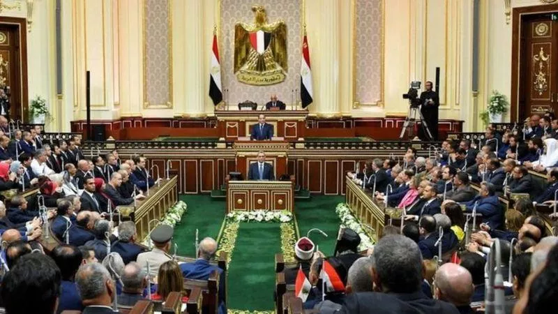 النواب: اقتطاع جزء من عوائد تقنين الأراضى لزيادة رواتب المعلمين