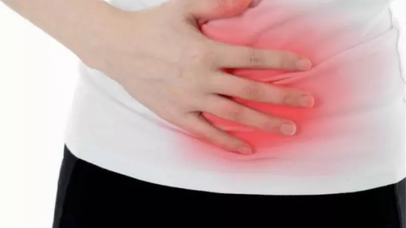 عادات خاطئة تدمر الكبد.. احذر منها