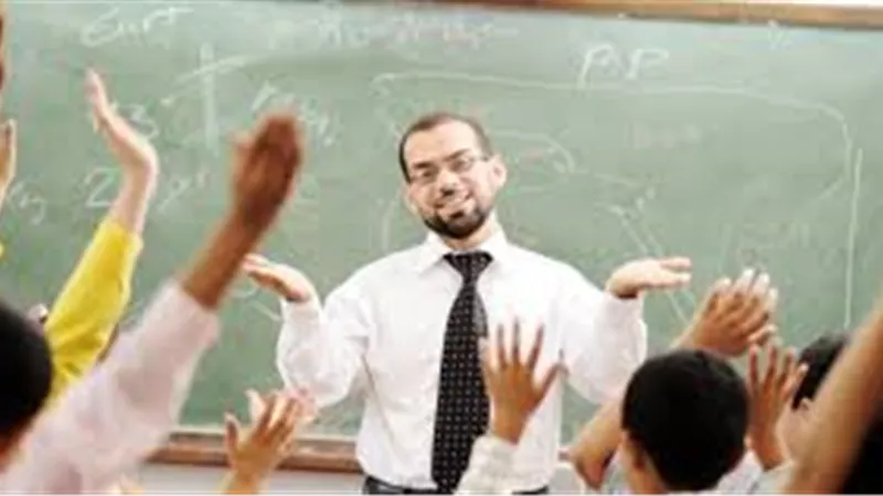 زيادة ٥٠٪ من قيمة البدل .. كل ما تريد معرفته عن قانون تحسين أوضاع وراتب المعلمين