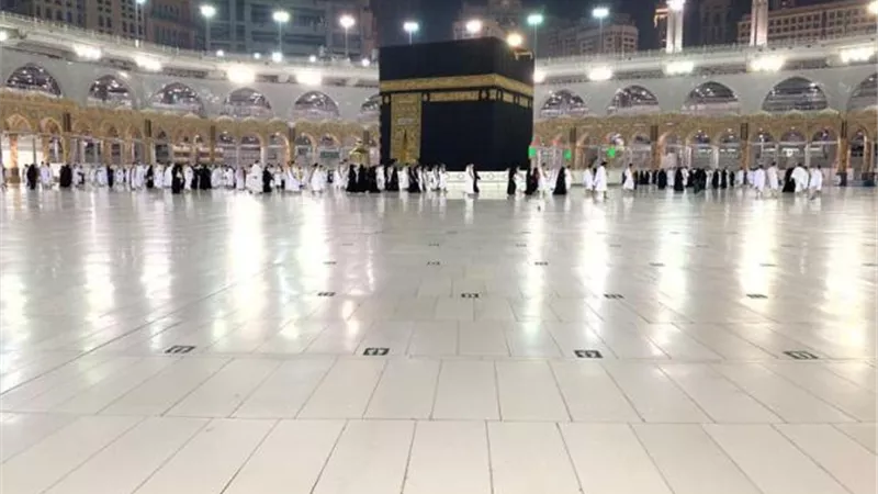 انطلاق المرحلة الثالثة للعمرة.. السعودية تتأهب لاستقبال رحلات الخارج
