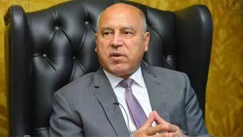 بعد قليل .. وزير النقل يتفقد محور الشهيد باسم فكرى بقنا