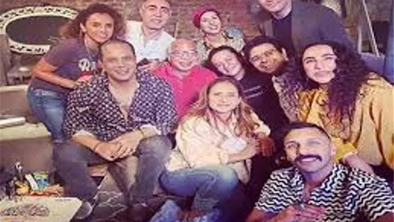سر هجوم المخرجة كاملة ابو ذكرى على عصابة 100وش
