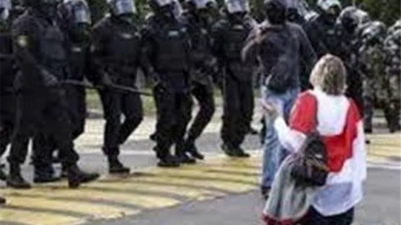 اعتقال 300 شخص فى تظاهرات معارضة بيلاروسيا