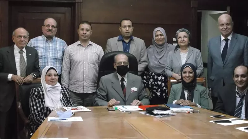 البحث العلمى : بروتوكول تعاون لإدراج منظومة علاج السموم بمستشفيات الصحة