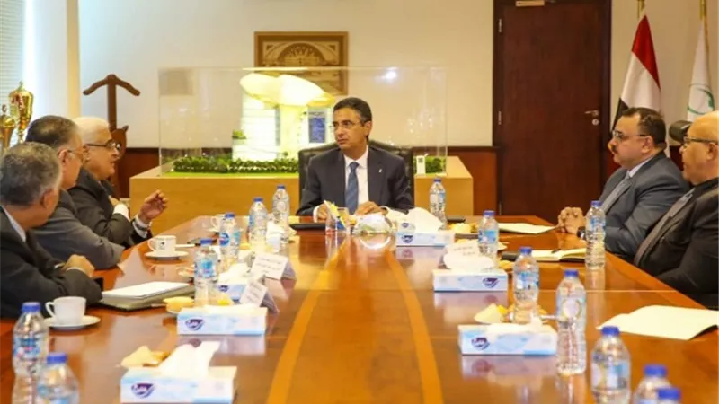 رئيس البريد يستقبل رئيس الهيئة القومية للتأمين الاجتماعي
