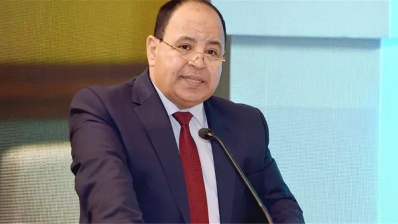 لمدة ٦ أشهر .. اتاحة خدمة الراتب المقدم لبطاقات المرتبات الحكومية «ميزة» مجانًا