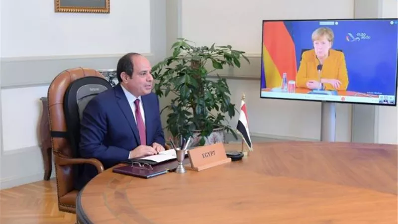 الرئيس السيسى يتلقى اتصالا هاتفيا من المستشارة الألمانية أنجيلا ميركل