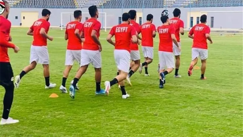 كواليس المران الأول لمنتخب مصر بملعب بتروسبورت.. شاهد