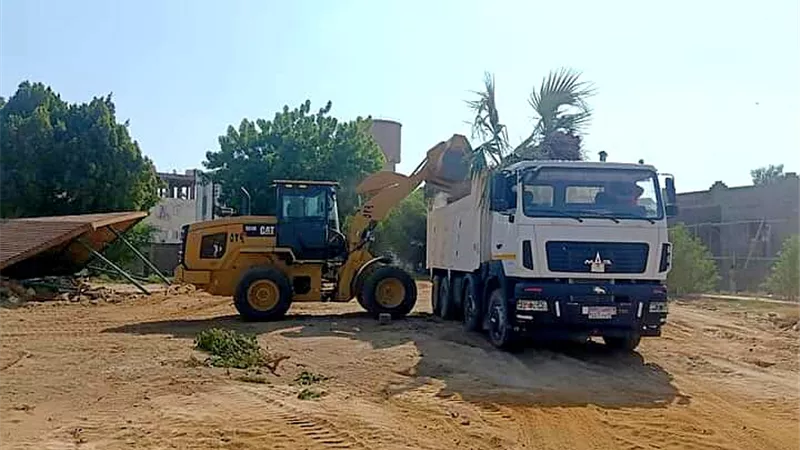 حمام سباحة و3 ملاعب وجناح استقبال لذوى الهمم وكبار الزوار بالوادى الجديد.صور