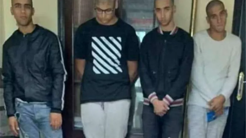 صورة .. اصدقاء طفل المرور 