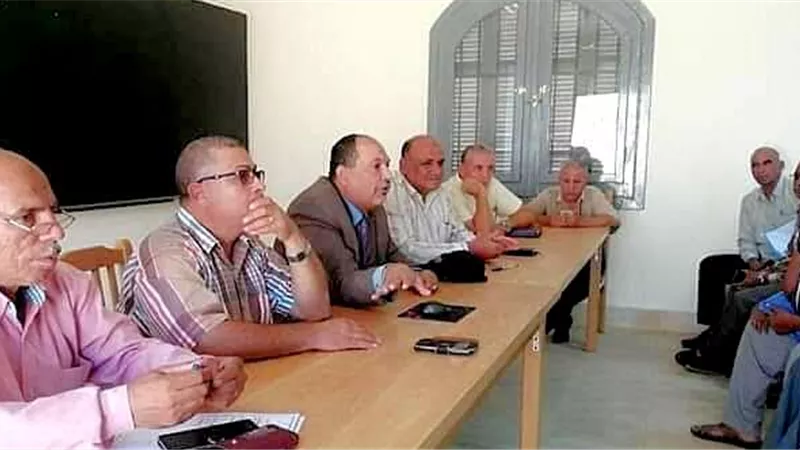 زراعة الوادى الجديد تتلقى 855 طلبا على مساحة 12 ألف فدان للرى الحديث