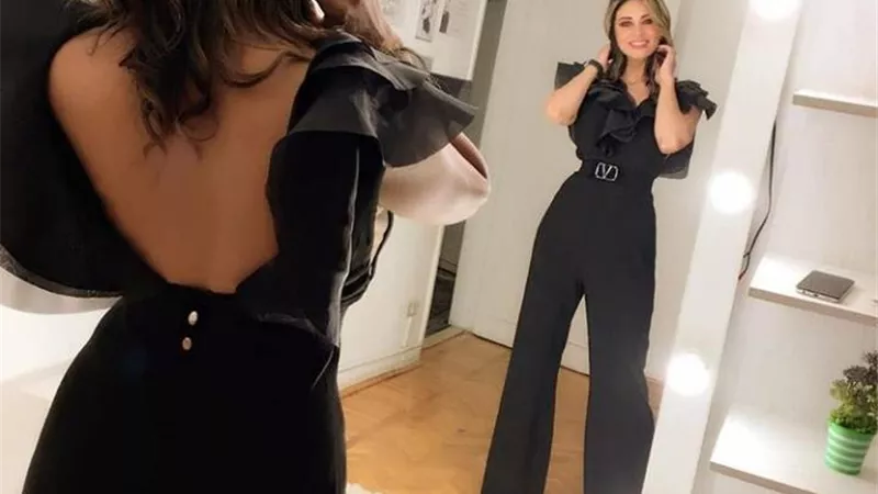 بالأسود ..إطلالة كلاسيكية للنجمة إنجى خطاب عبر انستجرام ..شاهد