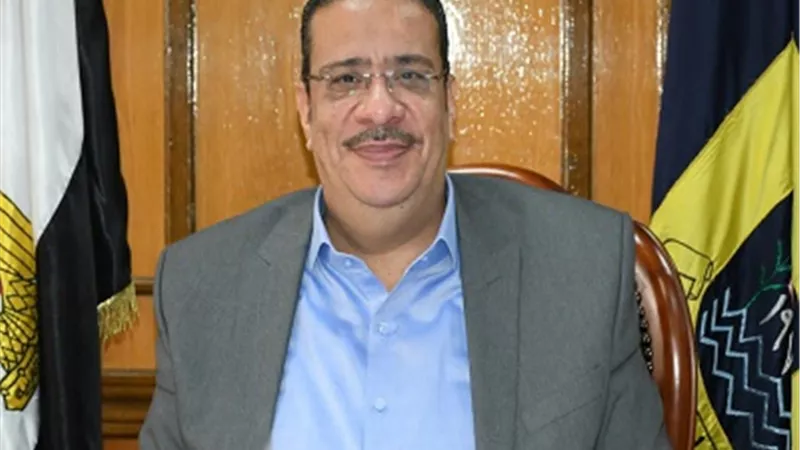 جامعة القناة تنفي تعليق الدراسة بكلية الهندسة