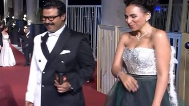 بعد اصابة زينب غريب.. اسلام ابراهيم يكشف حقيقة اصابتة بفيروس كورونا