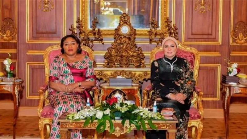 قرينة الرئيس تستقبل زوجة رئيس جمهورية الكونغو الديمقراطية خلال زيارتها لمصر