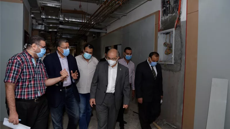 رئيس جامعة أسيوط يوجه بعقد دورات تدريبية مفتوحة للمؤهلات المتوسطة
