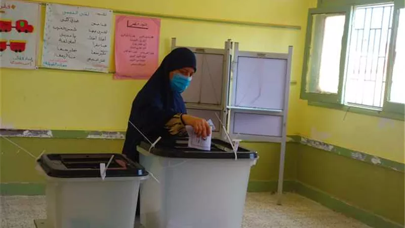 إقبال متوسط في اللجان والمرأة السيناوية تتصدر المشهد السياسي في جنوب سيناء