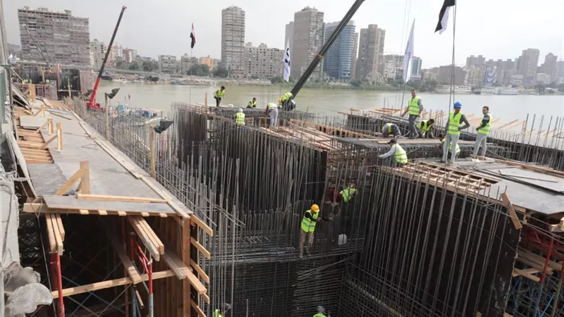 وزير النقل يتفقد تطوير وصيانة الطريق الدائري حول القاهرة الكبرى