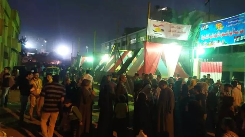 صور.. استمرار توافد الناخبين على لجان مصر القديمة للادلاء باصواتهم فى انتخابات برلمان 2020