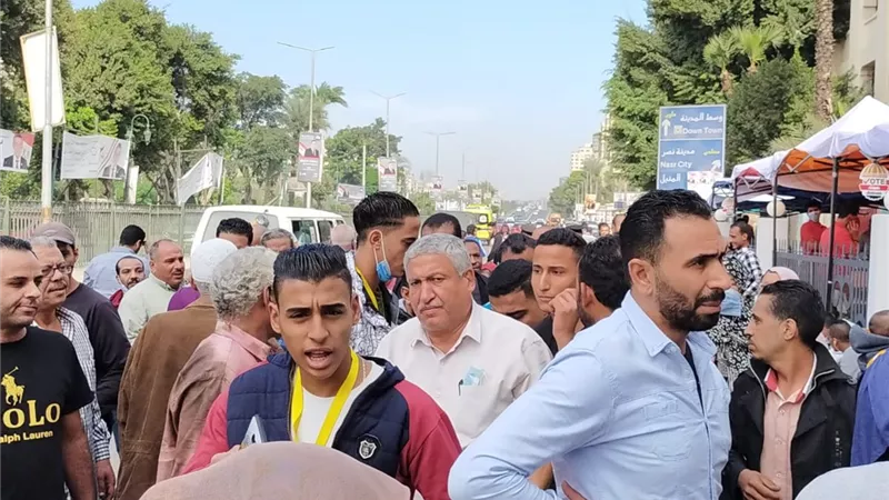 لجان مصر القديمة تشهد اقبالا كثيفا من الناخبين في اليوم الثاني لانتخابات النواب ... صور
