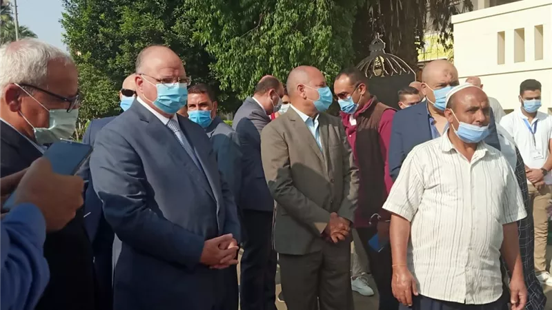 محافظ القاهرة يشيد بمشاركة الشباب فى انتخابات مجلس النواب